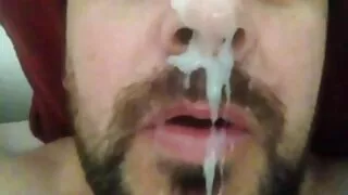 مطيع شقراء اغراء الرجل و مارس الجنس في الحمار اريد سكسي اجنبي