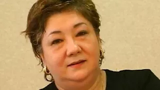 الرجل العجوز يمارس الجنس بالتناوب مع امرأة سمراء شابة في جميع الثقوب سكسي اجنبي التحميل الرطبة