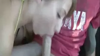 ألقى وقحة الشباب على السرير وبدأ يمارس فلام سكسي اجنبي الجنس بلا رحمة